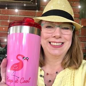 Meet your Posher, Carrie